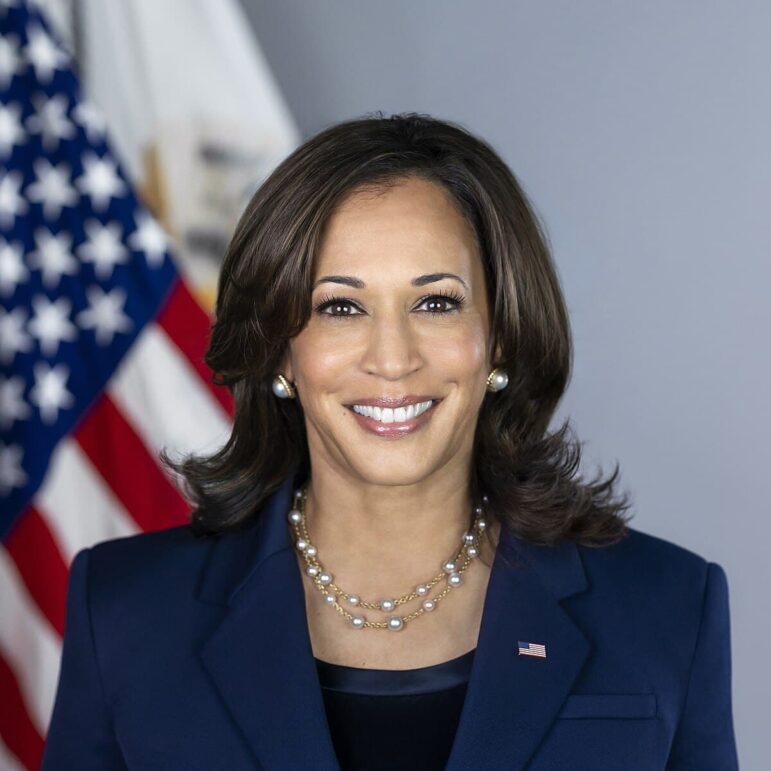 Vice President Kamala Harris takes her official portrait Thursday, March 4, 2021, in the South Court Auditorium in the Eisenhower Executive Office Building at the White House. (Official White House Photo by Lawrence Jackson)
